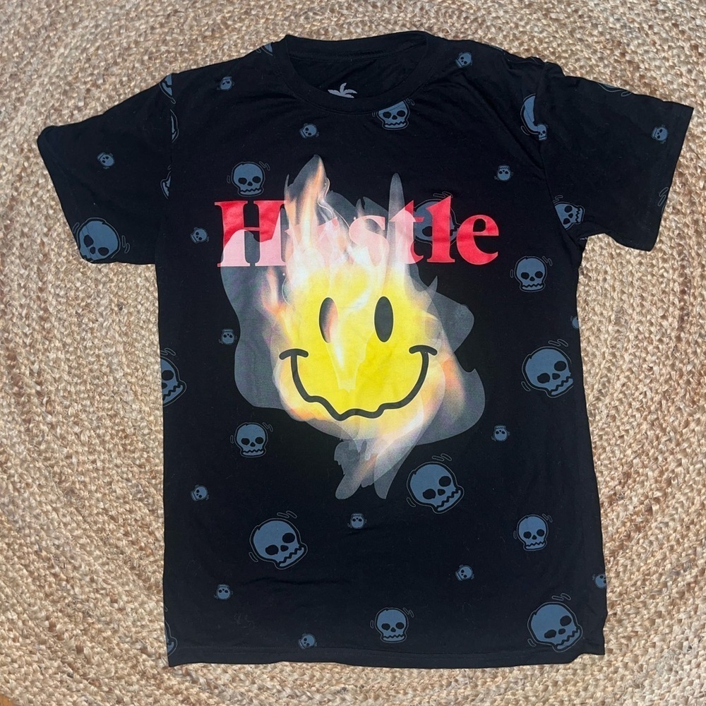 Vibes Brand Hustle Shirt -Emoji fire Graphic Tee🔥 NWOT Sz M - Picture 6 of 7